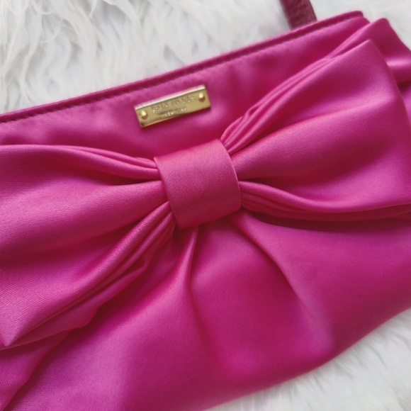 Kate Spade Plaza Bow Pouch Wristlet- Fuchsia - Picture 2 of 5